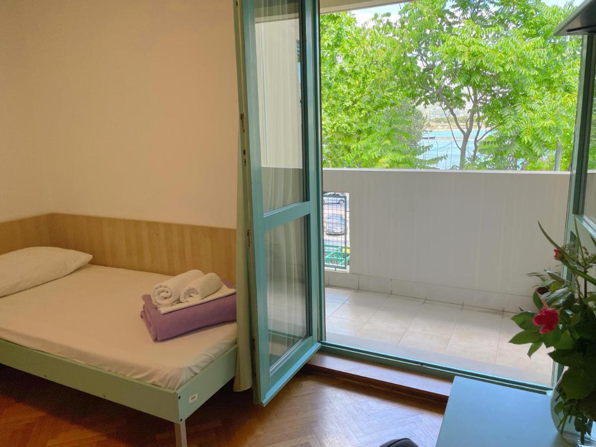 Hostel Spinut Сплит Екстериор снимка